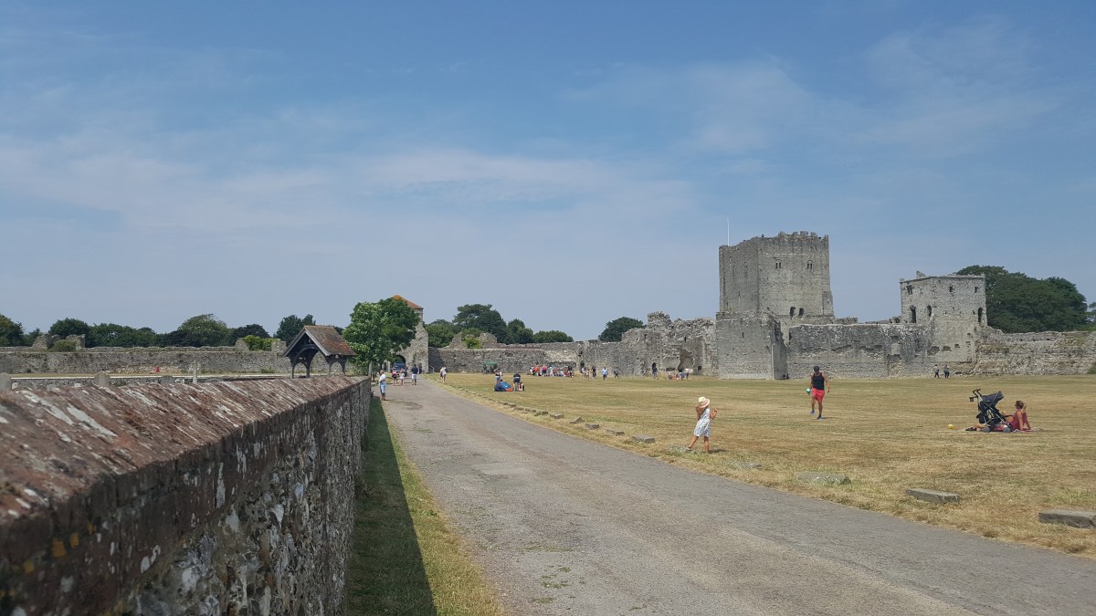 Cycle ride to Portchester&nbsp;Castle